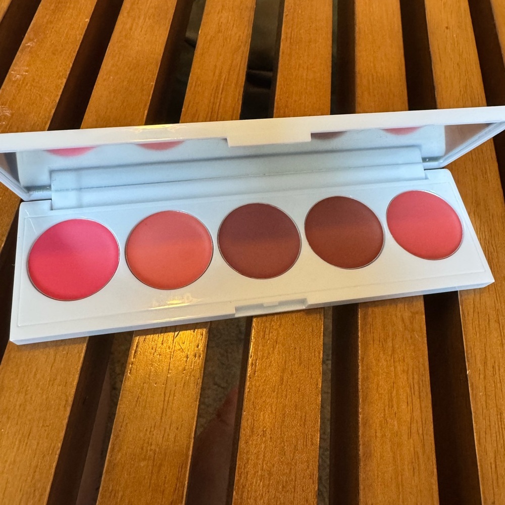 Seraphine Botanicals Vibrant Blush Collection